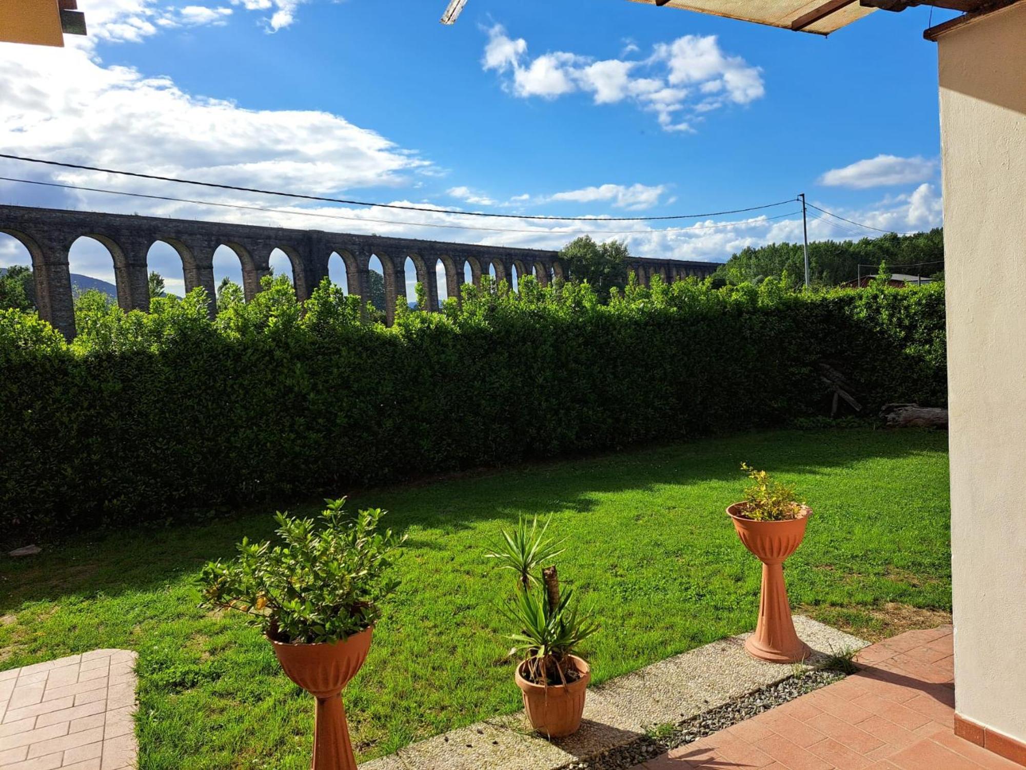 Residence Villa Ungaretti Lucca Eksteriør billede